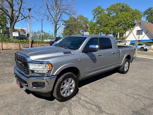 Used 2019 RAM 2500 Limited AWD/4WD image 14