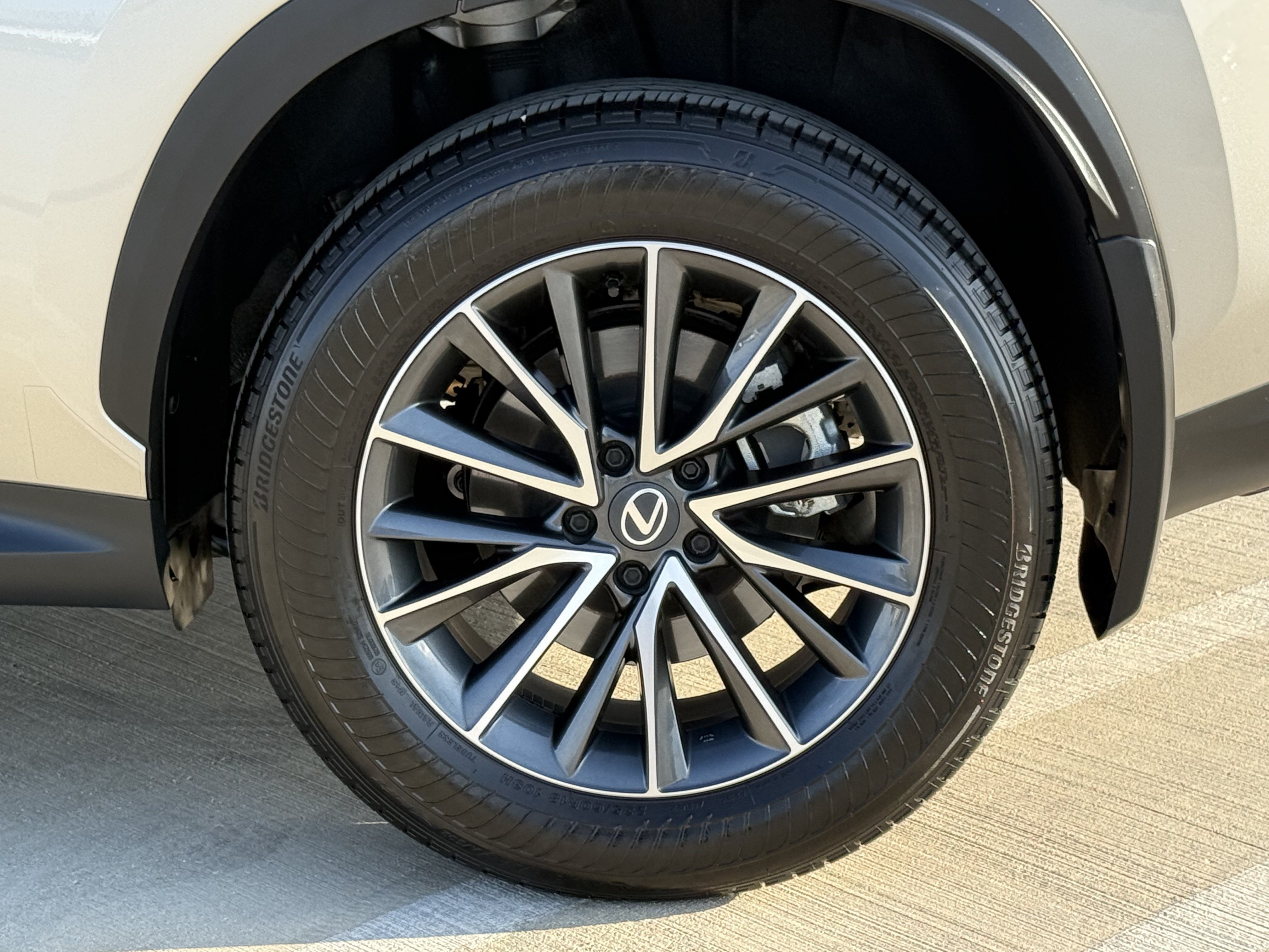 Certified 2026 Lexus NX 350 AWD w/ Accessory Package (2T) image 15