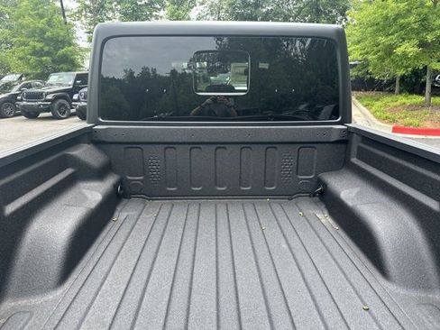 New 2026 Jeep Gladiator Sport AWD/4WD image 17