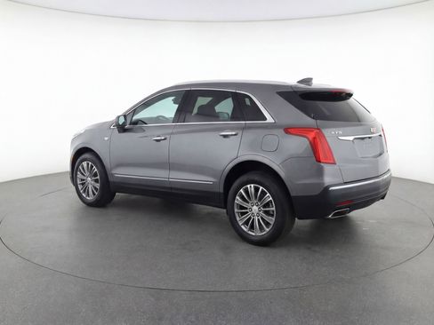Used 2019 Cadillac XT5 Luxury image 3