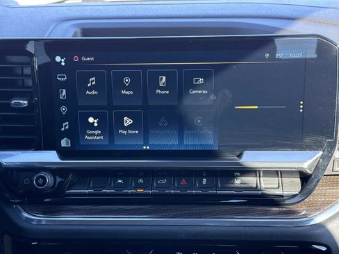 Used 2023 Chevrolet Silverado 1500 LT image 3