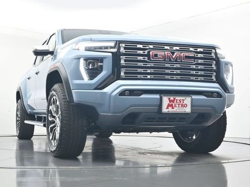 New 2026 GMC Canyon Denali image 31