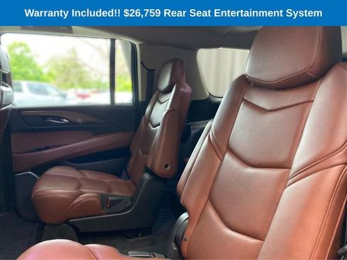 Used 2018 Cadillac Escalade ESV Premium Luxury image 11