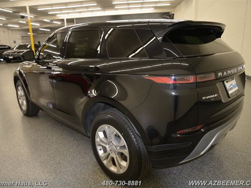 Used 2020 Land Rover Range Rover Evoque S image 11