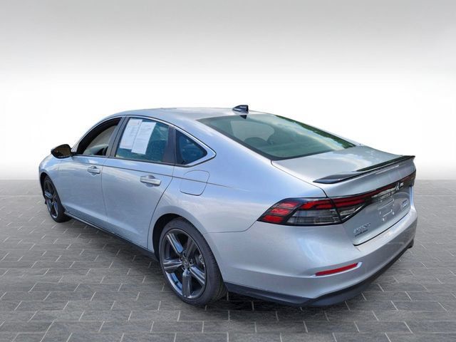 Used 2024 Honda Accord Sport image 5