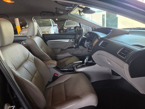 Used 2013 Honda Civic Hybrid Sedan image 20