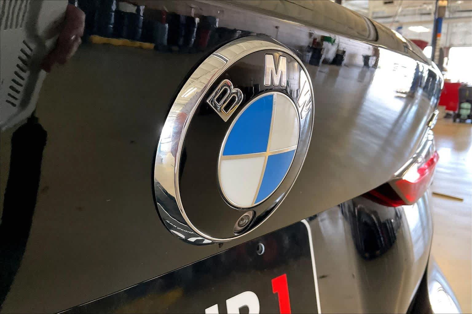 Used 2021 BMW 430i Coupe w/ Convenience Package RWD image 31