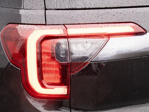 Used 2023 GMC Acadia AT4 w/ Trailering Package image 28