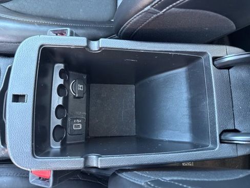 Used 2020 Jeep Cherokee Latitude Plus image 35