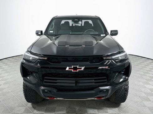 Used 2024 Chevrolet Colorado ZR2 AWD/4WD image 2