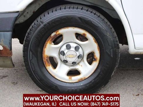 Used 2004 Chevrolet Express 1500 RWD image 12
