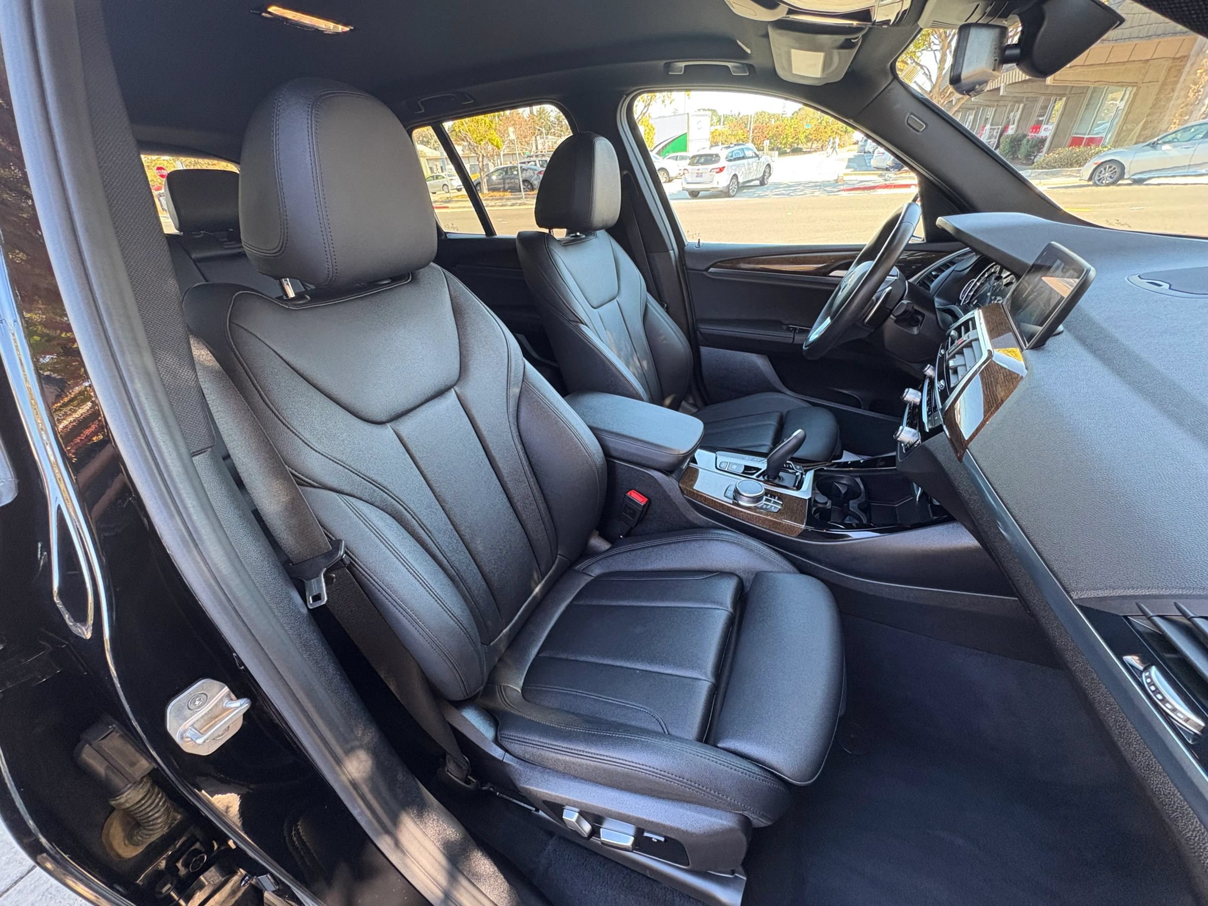 Used 2019 BMW X3 xDrive30i w/ Driving Assistance Package AWD/4WD image 12