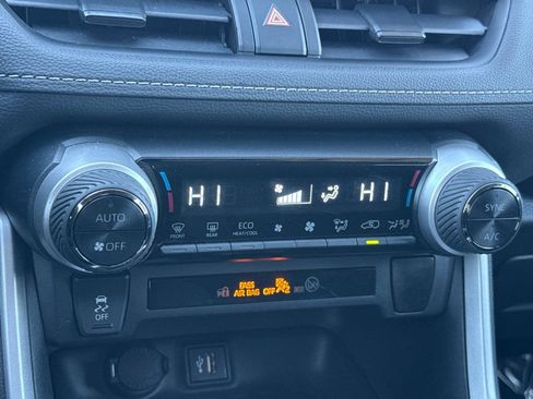 Certified 2023 Toyota RAV4 LE image 24