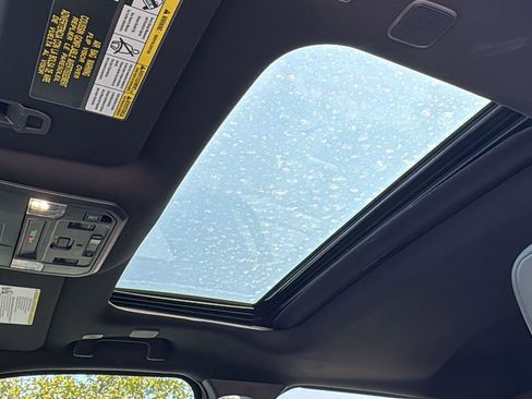 Used 2024 Toyota Tacoma TRD Sport image 26