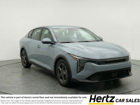 Used 2025 Kia K4 FWD image 1