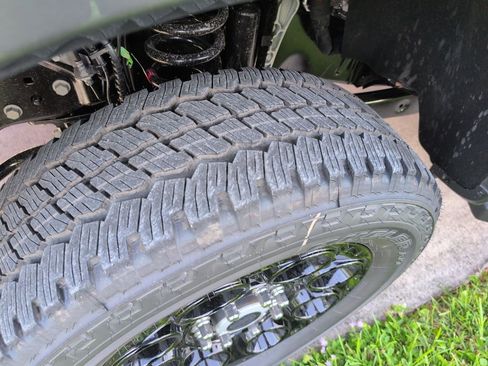 New 2026 Ford F250 Lariat w/ Black Appearance Package image 17