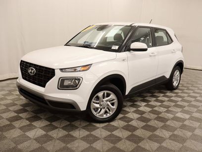 Used 2025 Hyundai Venue SE