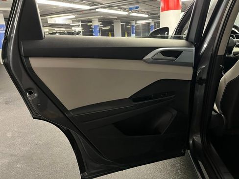 New 2026 Volkswagen Taos SE AWD/4WD image 22