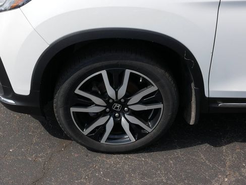 Used 2022 Honda Pilot Touring image 8