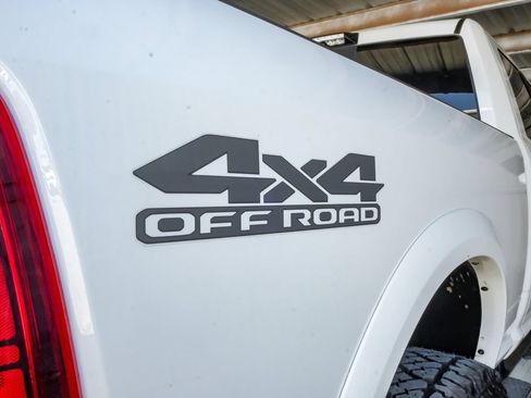 Used 2018 RAM 2500 Laramie w/ Sport Appearance Group AWD/4WD image 53