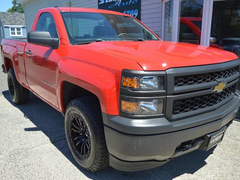 Used 2014 Chevrolet Silverado 1500 W/T w/ Trailering Package AWD/4WD image 7