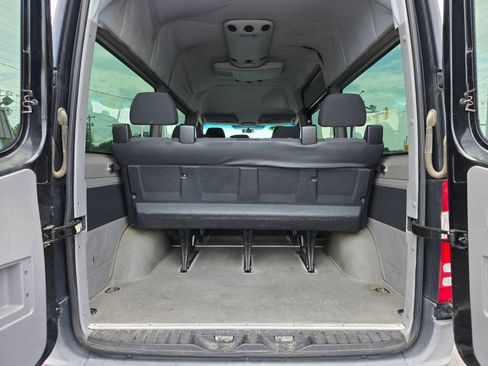 Used 2013 Mercedes-Benz Sprinter 2500 image 7