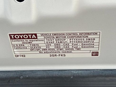 Used 2023 Toyota Camry XSE w/ Navigation Package image 28