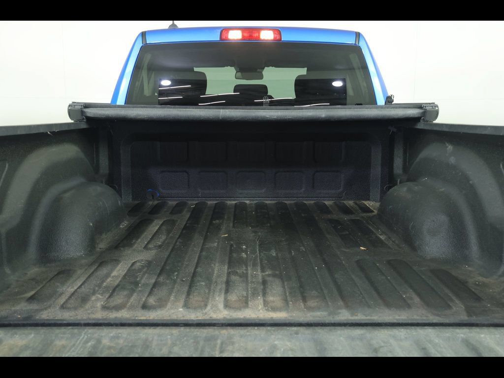 Used 2019 RAM 1500 Express w/ Express Value Package AWD/4WD image 7