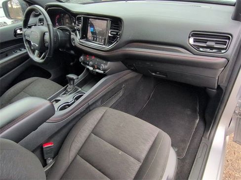 Used 2023 RAM 1500 Laramie image 26