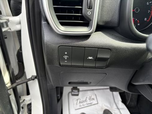 Used 2021 Kia Sportage LX AWD/4WD image 19