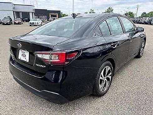 Certified 2025 Subaru Legacy Premium w/ Popular Package #1A AWD/4WD image 7