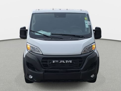 New 2026 RAM ProMaster 2500 w/ Convenience Group image 2
