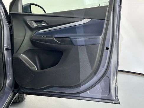 Used 2023 Chevrolet Bolt EUV Premier FWD image 9