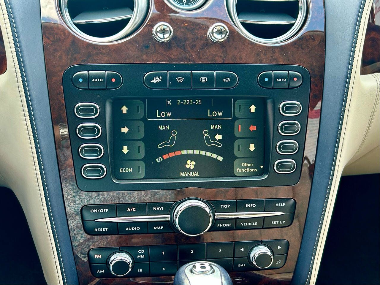 Used 2010 Bentley Continental GT w/ Convenience Specification Pkg AWD/4WD image 28