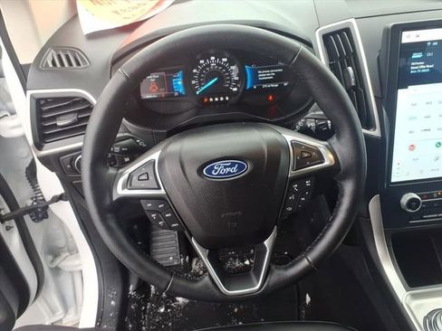 Certified 2023 Ford Edge SEL w/ Convenience Package image 18