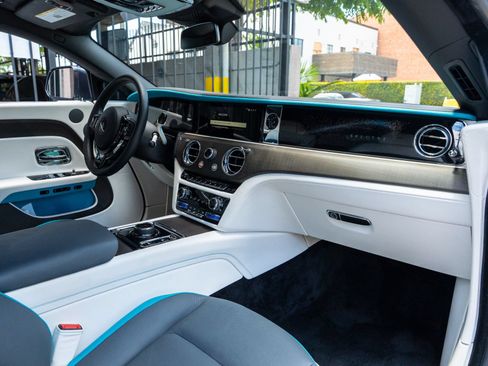 Certified 2024 Rolls-Royce Spectre w/ Spectre Launch Package AWD/4WD image 18
