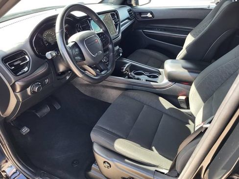 Used 2025 Dodge Durango GT AWD/4WD image 3