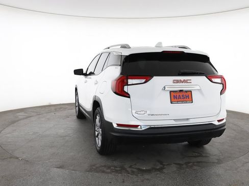 Used 2022 GMC Terrain SLT FWD image 10