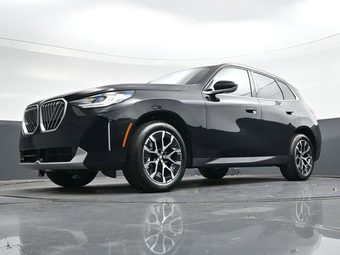 Used 2026 BMW X3 xDrive30 w/ Convenience Package image 29