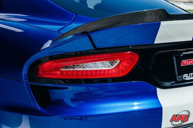 Used 2013 SRT Viper GTS w/ GTS Laguna Interior Pkg RWD image 60
