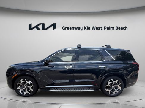Used 2022 Hyundai Palisade Calligraphy FWD image 4