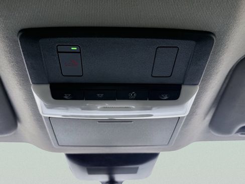 Used 2025 Nissan Sentra SV w/ Trunk Package FWD image 50