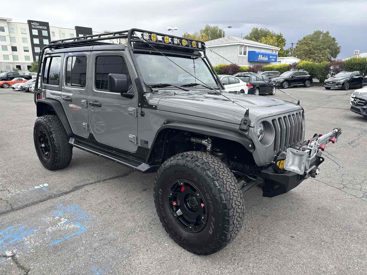 Used 2019 Jeep Wrangler Unlimited Rubicon AWD/4WD image 4