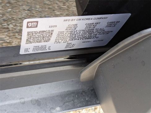 New 2026 Chevrolet Trax ACTIV w/ Sunroof Package image 37