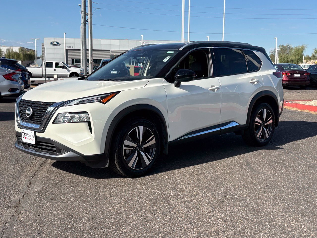 Certified 2023 Nissan Rogue SL FWD image 2