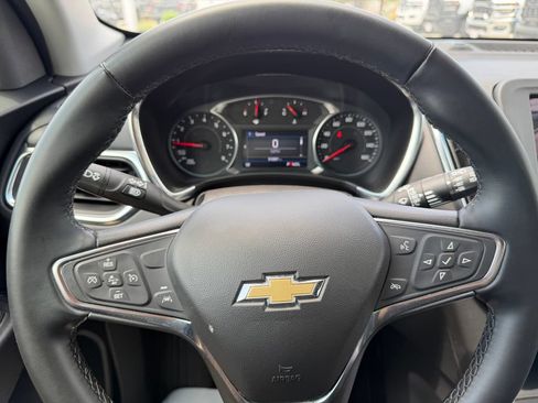Used 2024 Chevrolet Equinox LT AWD/4WD image 22