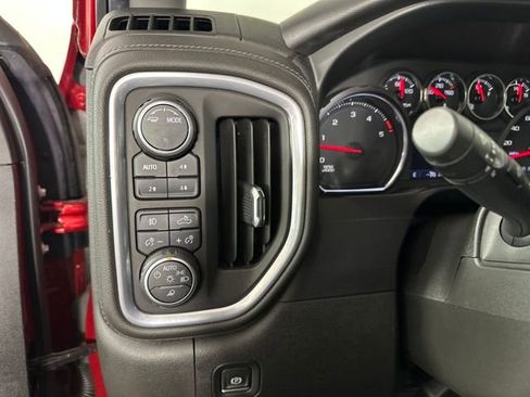 Used 2022 Chevrolet Silverado 3500 LT w/ Convenience Package image 19