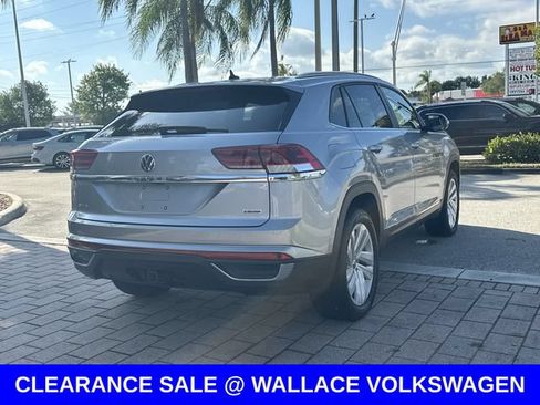 Certified 2022 Volkswagen Atlas Cross Sport SE AWD/4WD image 6