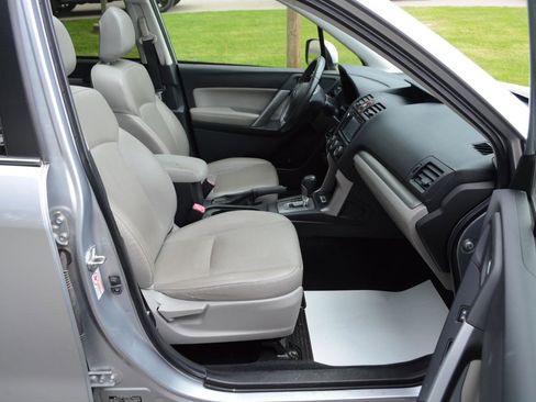 Used 2014 Subaru Forester 2.5i Limited w/ Popular Package #2 image 17
