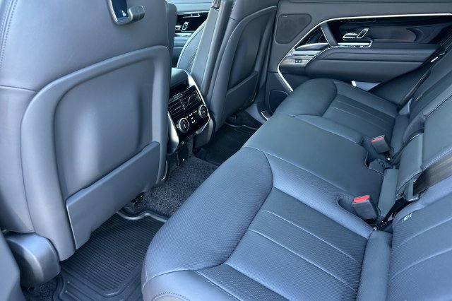 New 2027 Land Rover Range Rover SE AWD/4WD image 11
